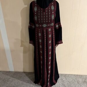 Authentic Jordanian Dress | Cultural Formal Gown. Hand embroidered. Size 4